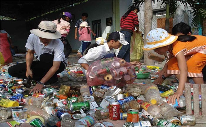 Nghề thu mua ve chai tại Việt NAm